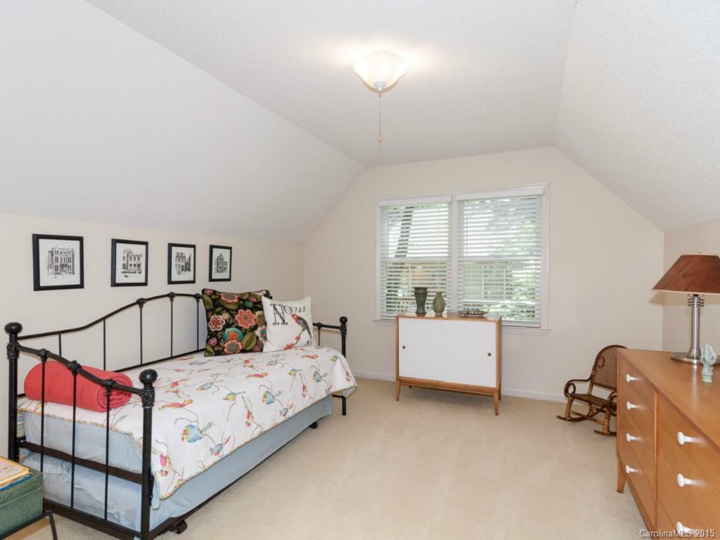 Tega Cay - Residential