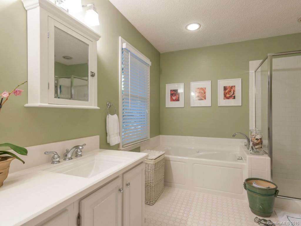 Tega Cay - Residential