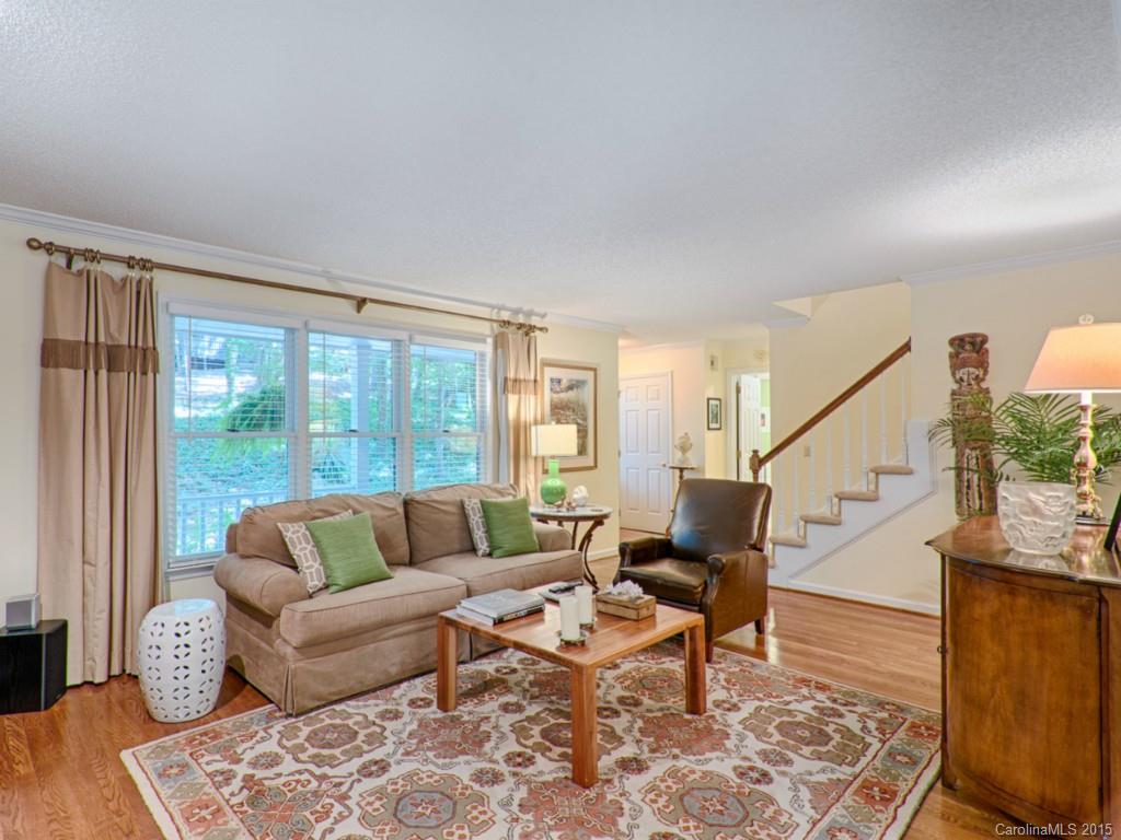 Tega Cay - Residential