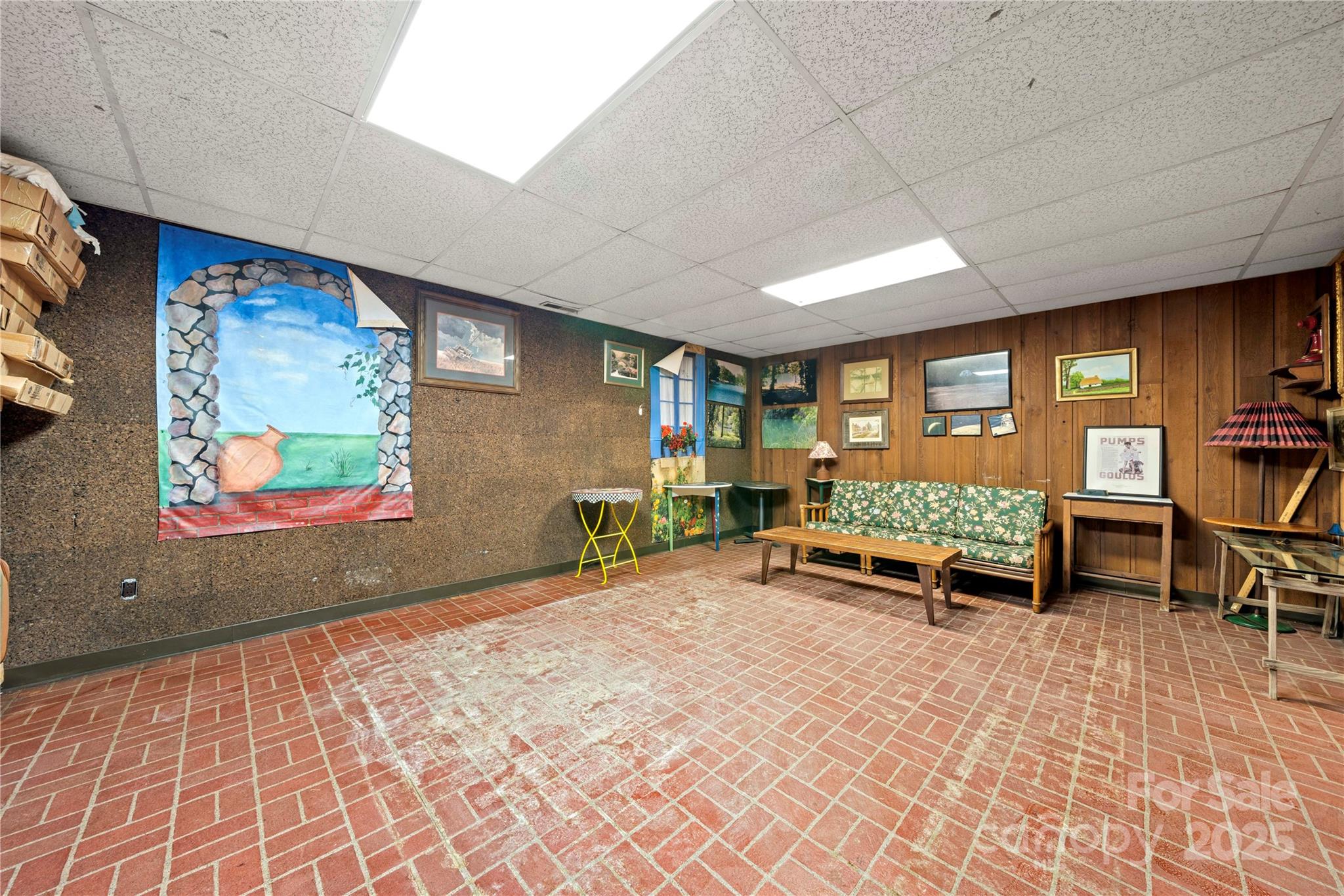 River Hills - Residential