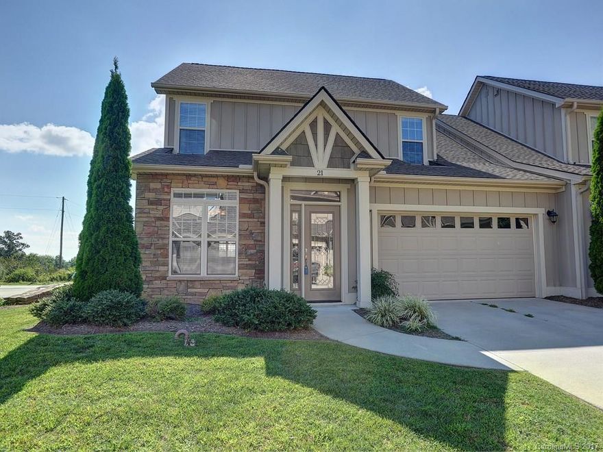 Great opportunity! Newer, gated lock-and-go lifestyle townhome with reasonable monthly fees & a seasonal swimming pool. End-unit with mountain views, main level master suite, finished sunroom, & hardwood flooring in the main living areas. Kitchen with gas range, granite counters, & cabinetry with accent molding. Conveniently located 3 miles from Ingles market & gas express, healthcare at the new Health Facility & Fitness Center & less than 6 miles to the Asheville Regional Airport.