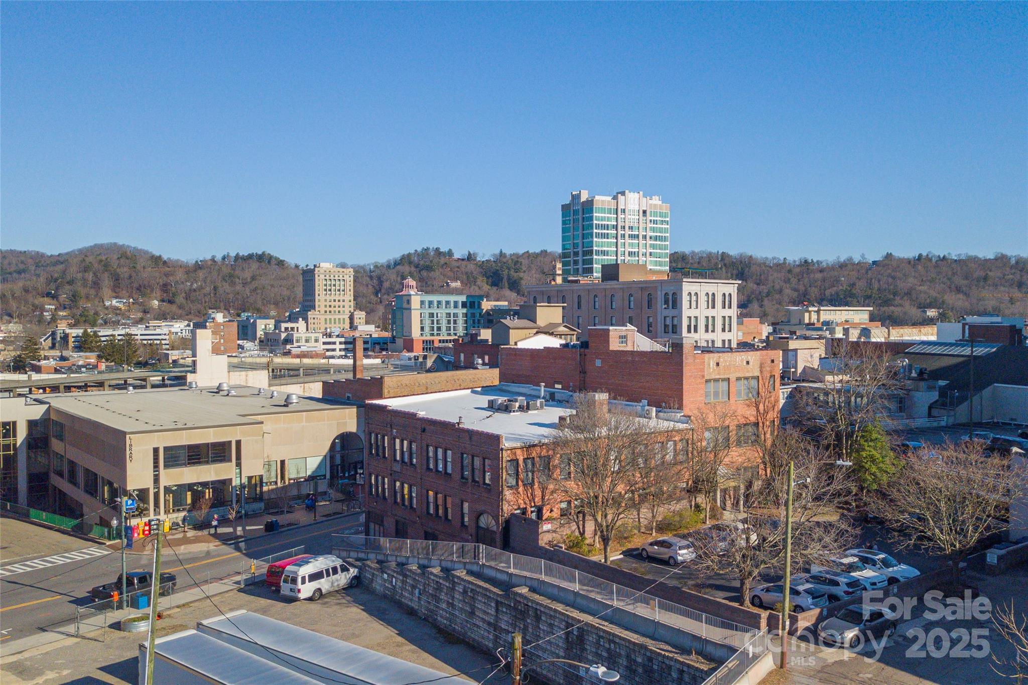 60 Haywood Street 2F
