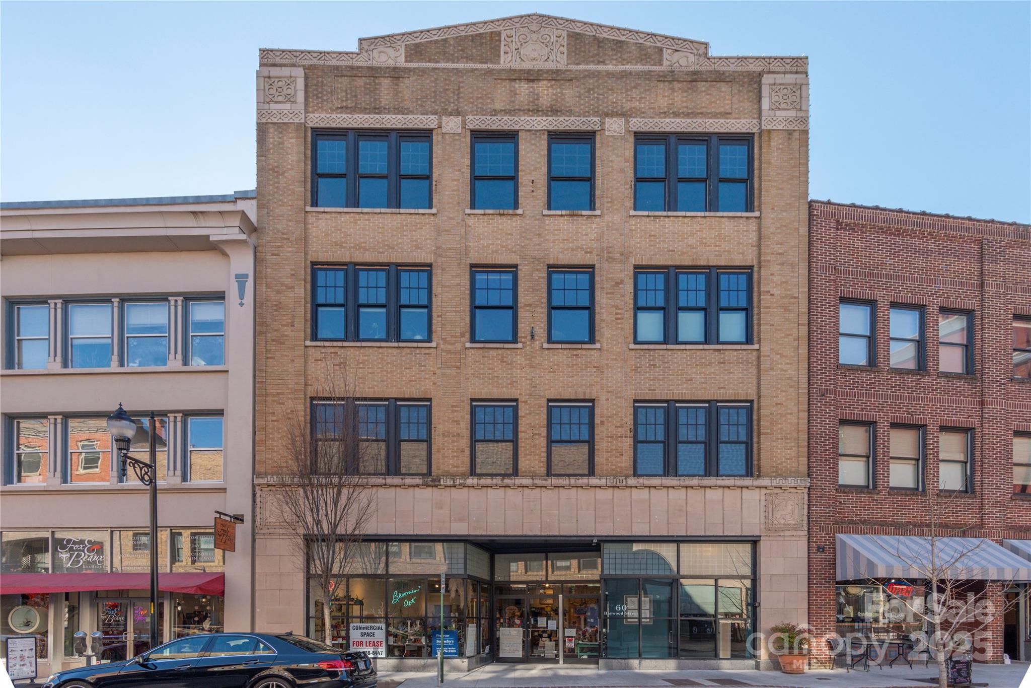 60 Haywood Street 2F