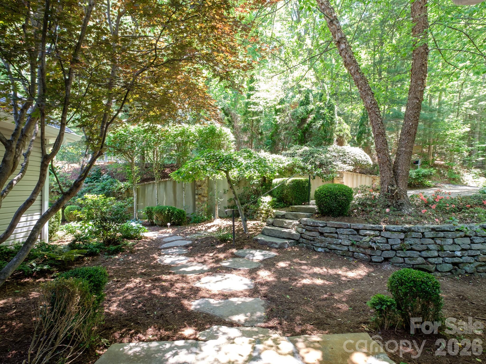 Sequoyah Hills - Residential