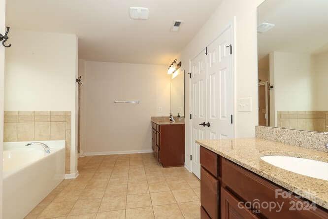Highland Creek - Residential