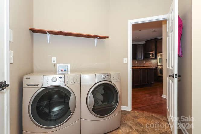 Highland Creek - Residential