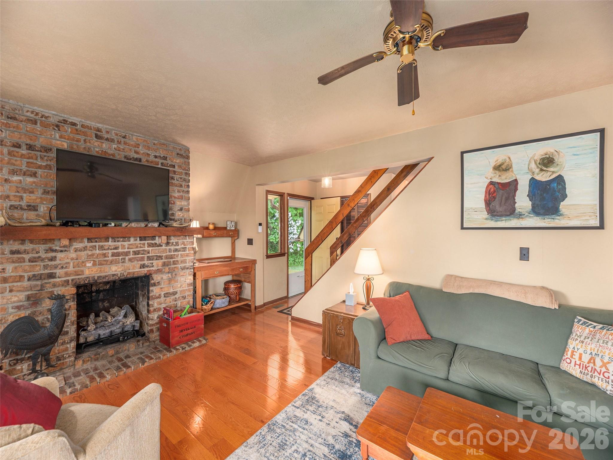 649 Acres View Drive
