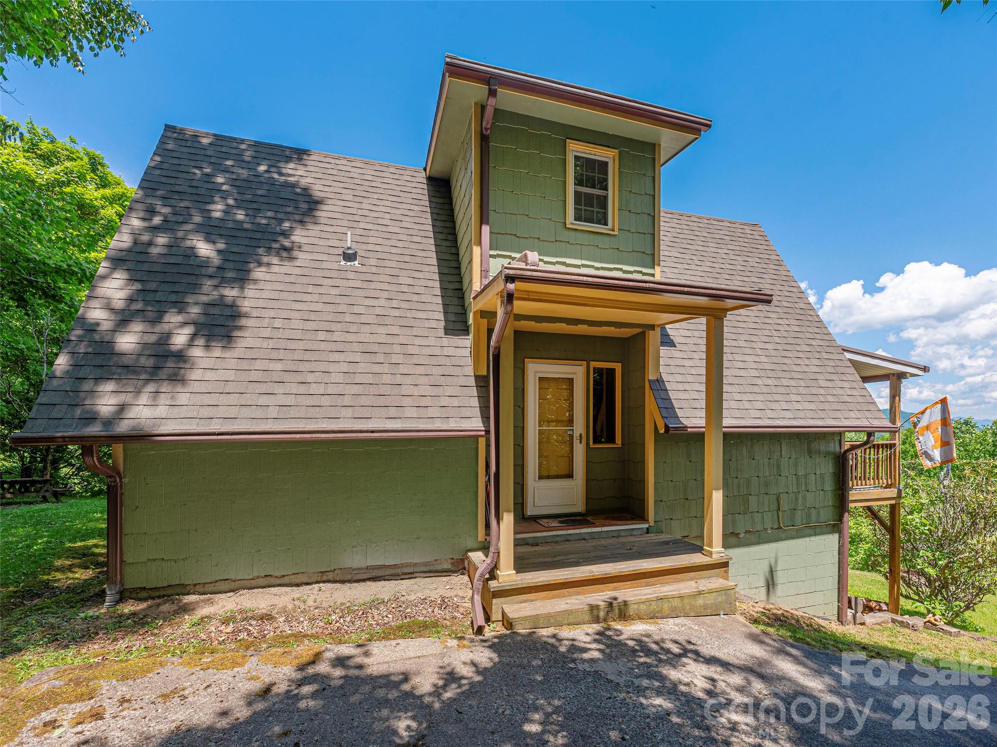 649 Acres View Drive