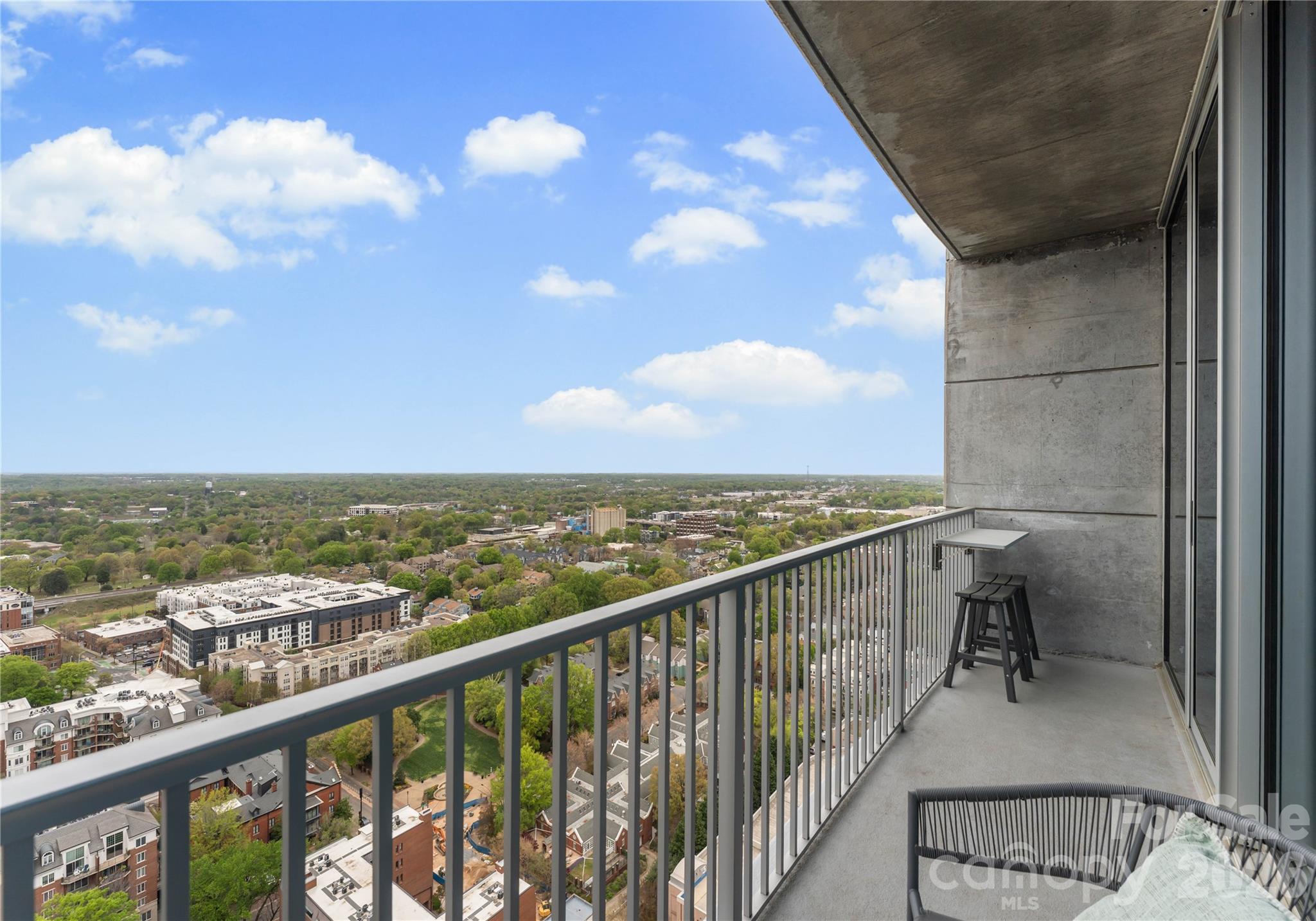 Avenue Condominiums - Residential