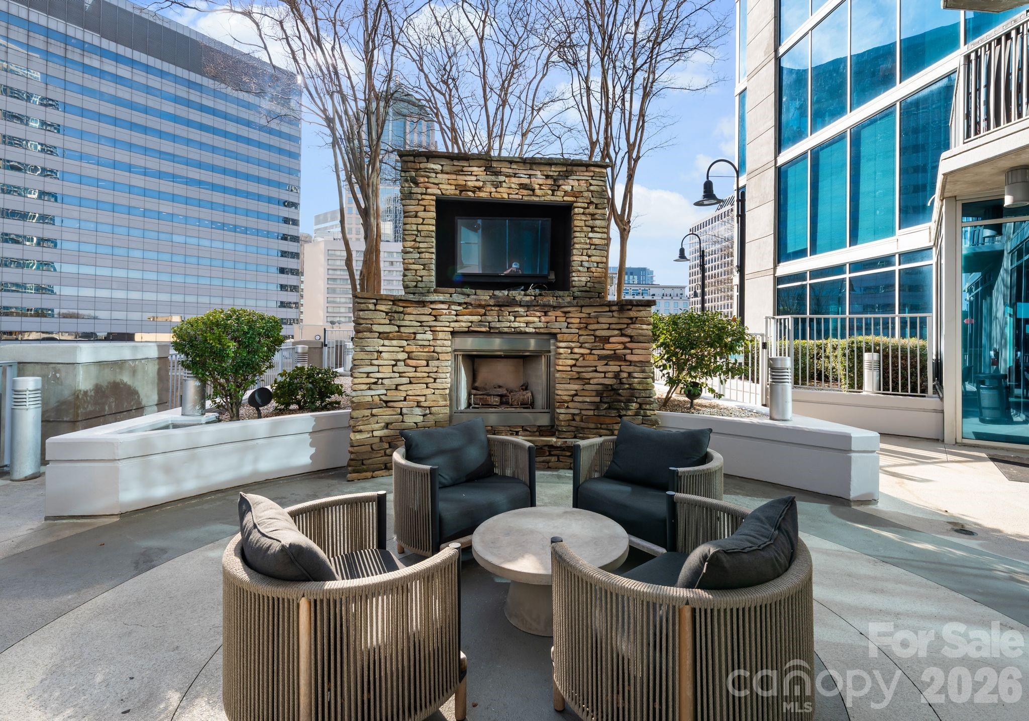 Avenue Condominiums - Residential