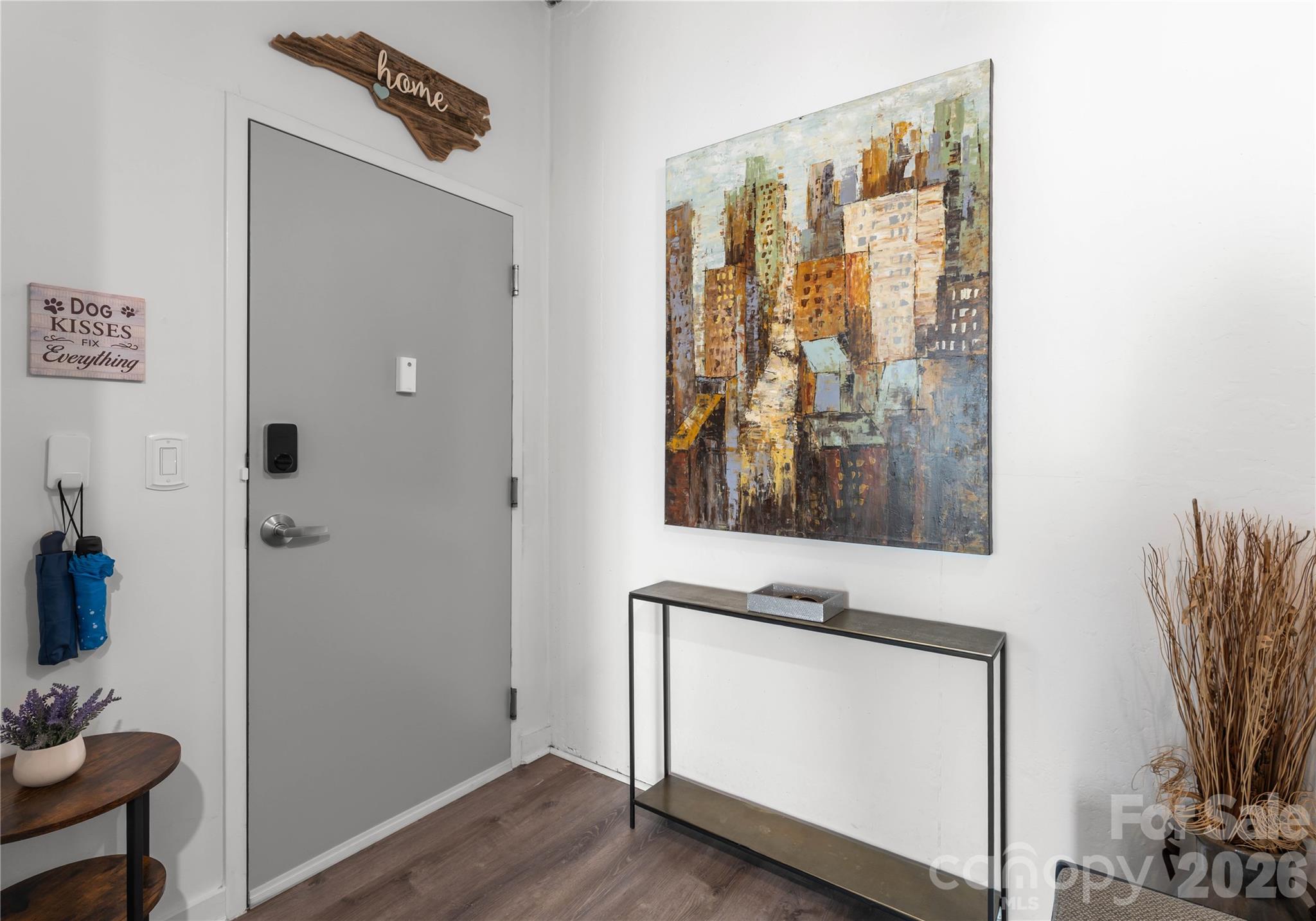 Avenue Condominiums - Residential