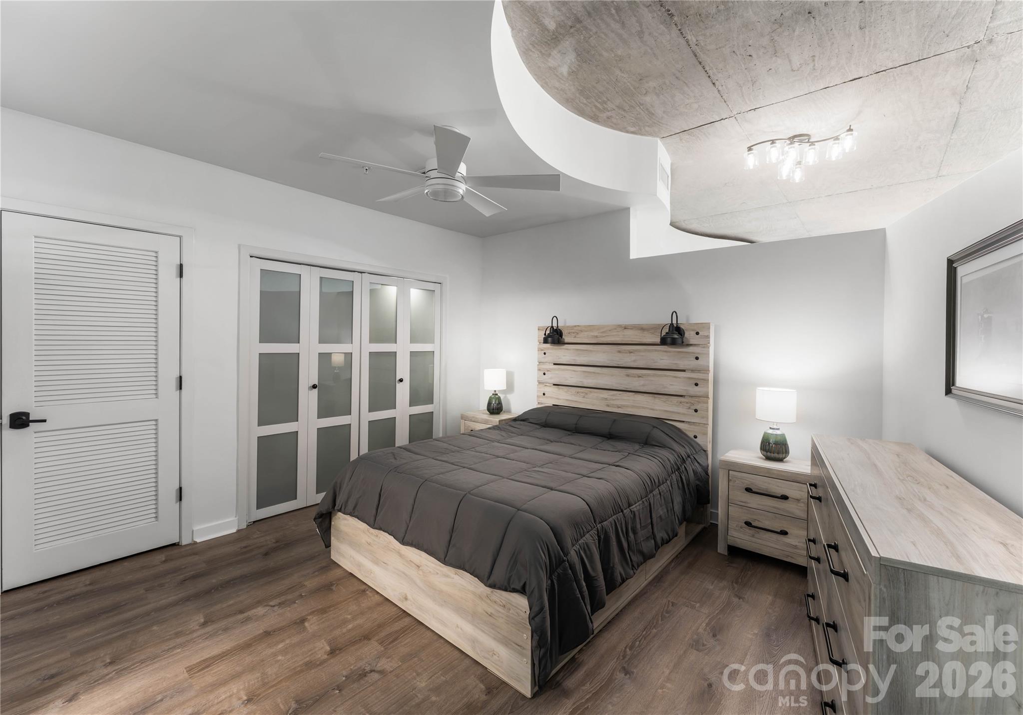 Avenue Condominiums - Residential