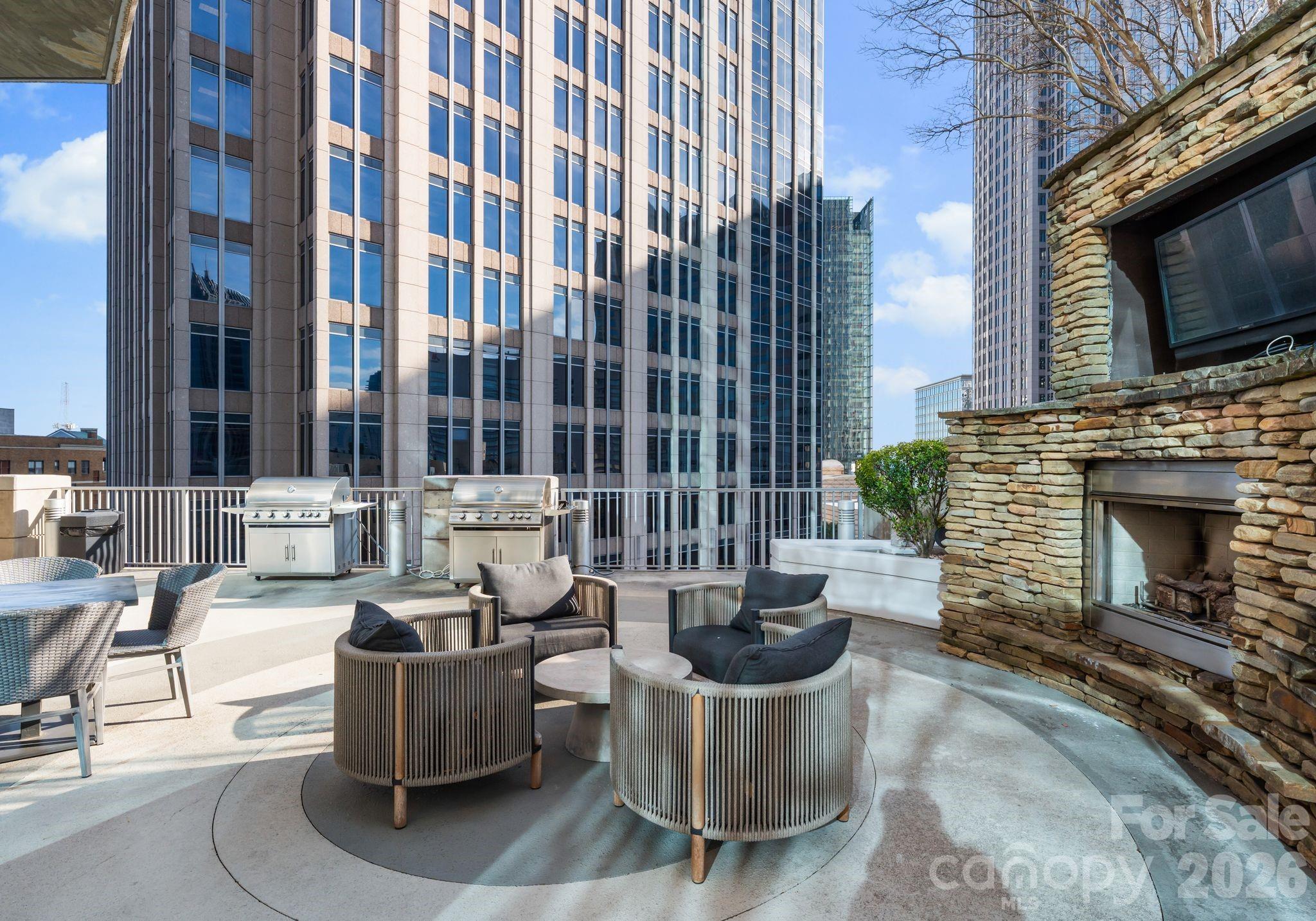 Avenue Condominiums - Residential