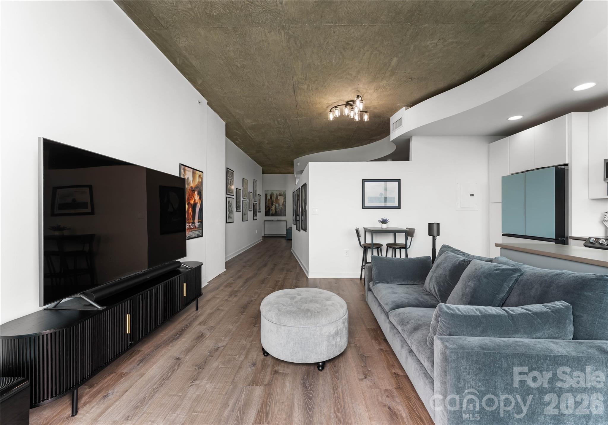 Avenue Condominiums - Residential