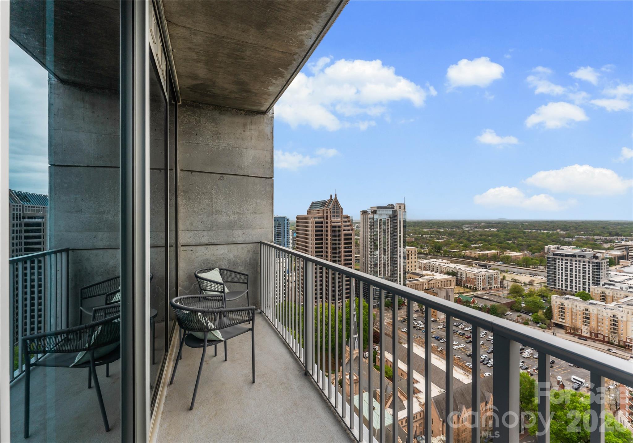 Avenue Condominiums - Residential