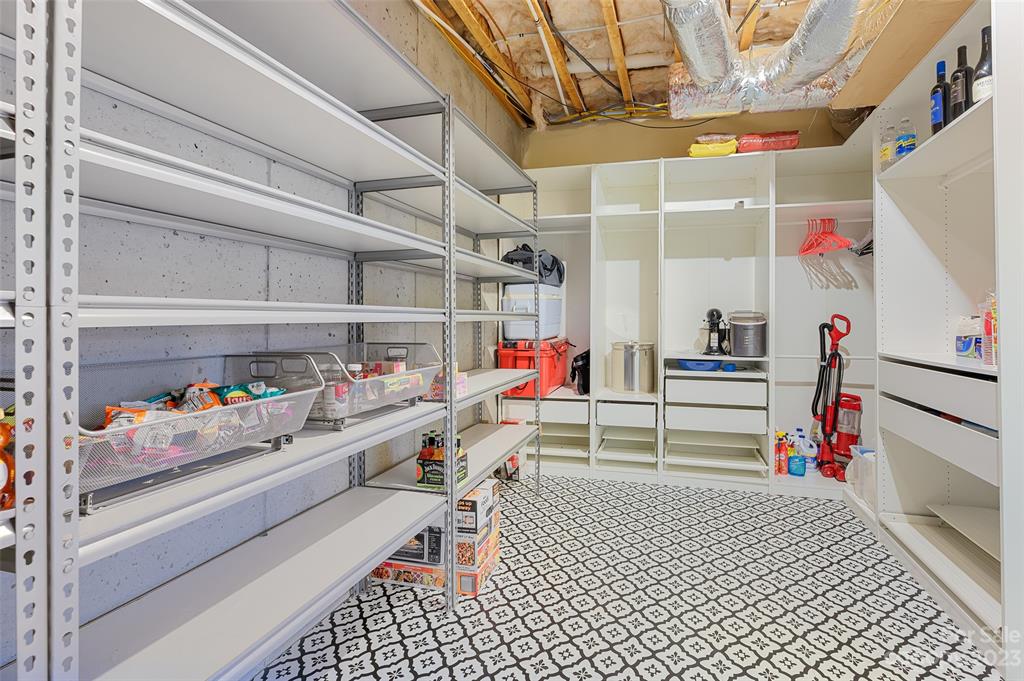 Riverfront - Residential