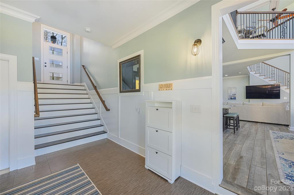 Riverfront - Residential