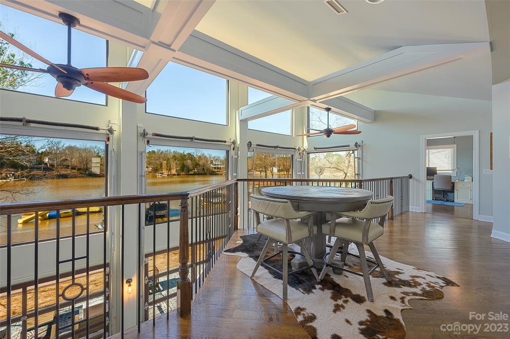 Riverfront - Residential