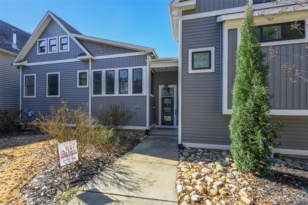 Riverfront - Residential