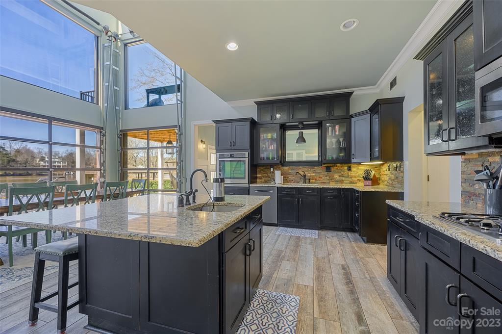 Riverfront - Residential