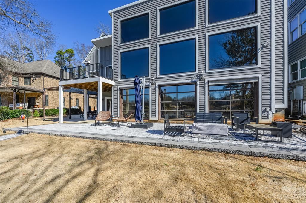 Riverfront - Residential