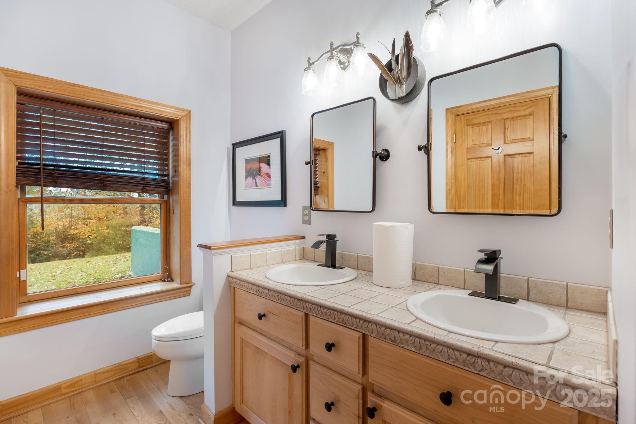 Gingercake Acres - Residential