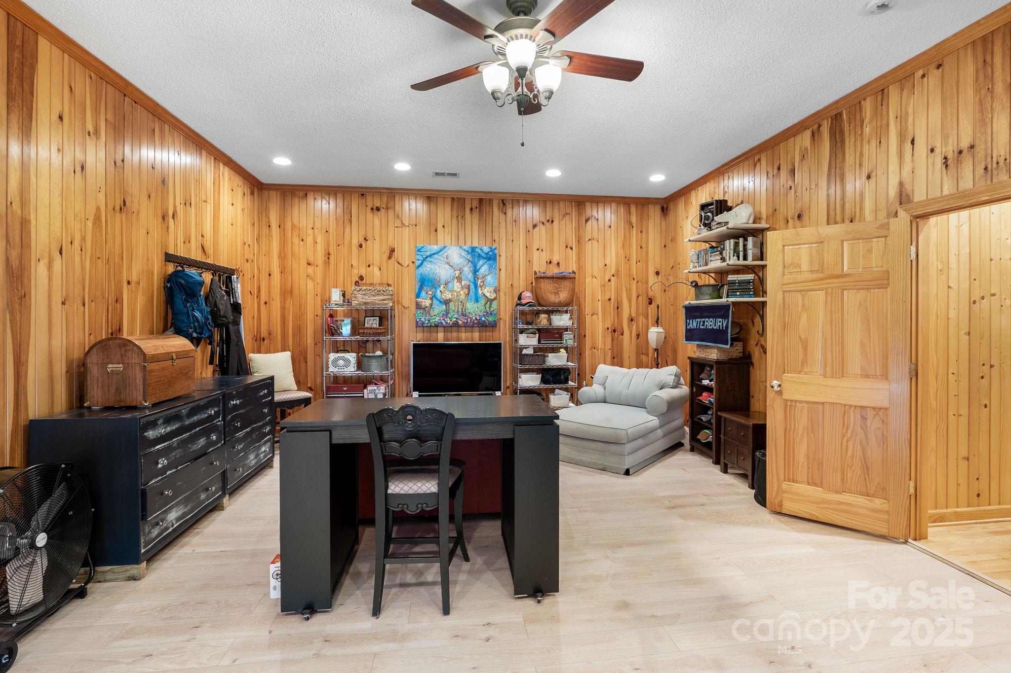 Gingercake Acres - Residential