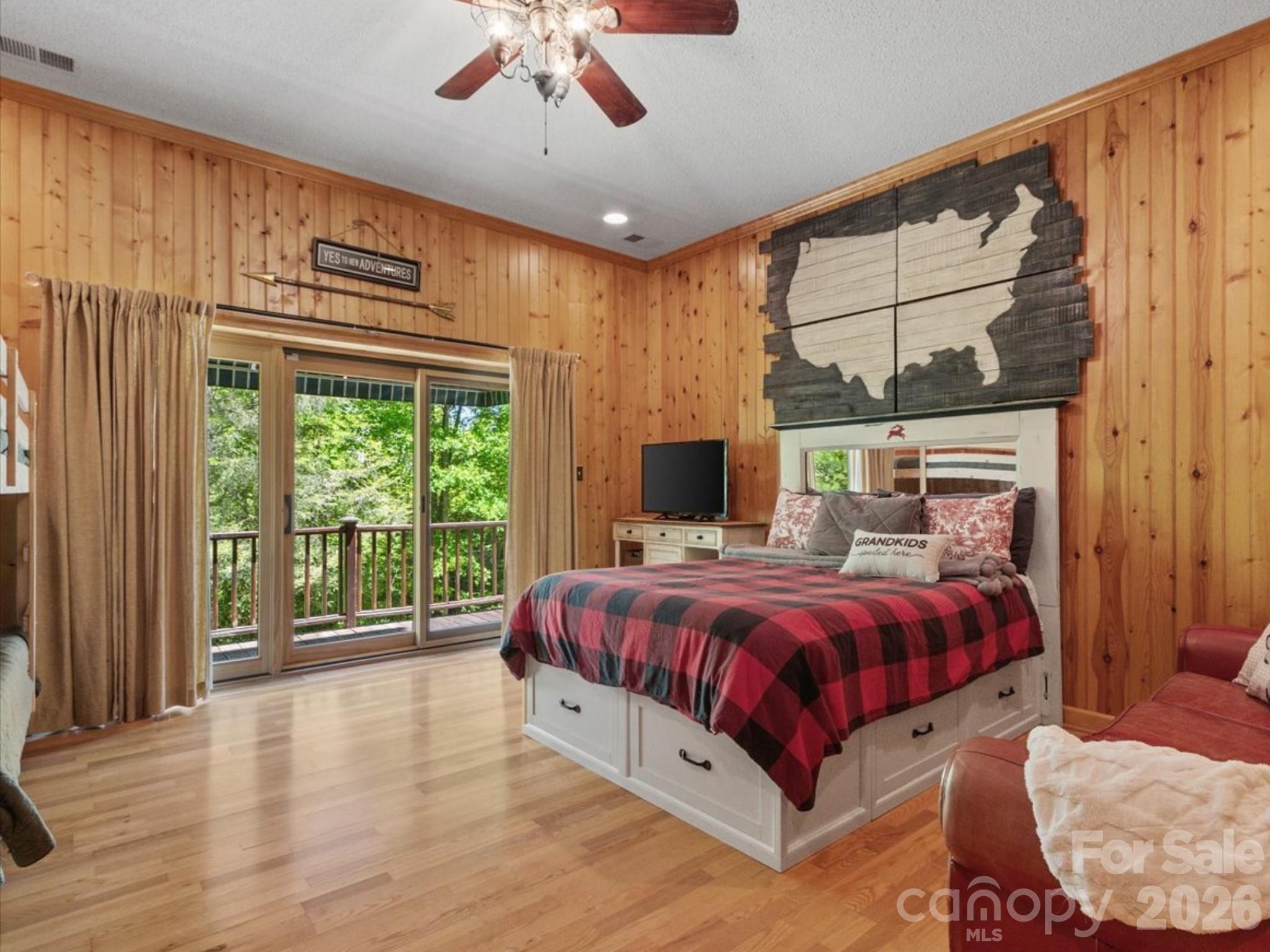 Gingercake Acres - Residential