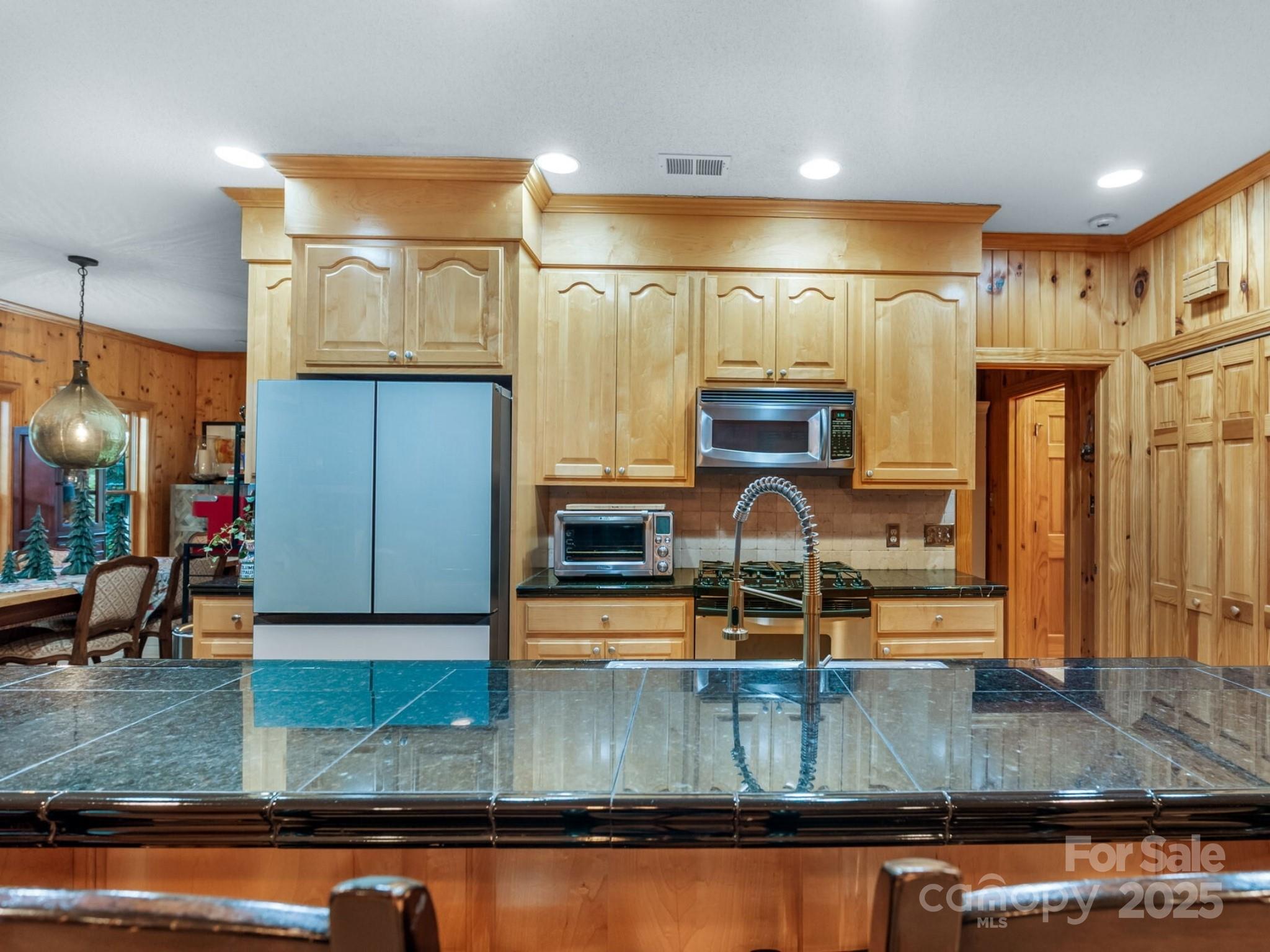 Gingercake Acres - Residential