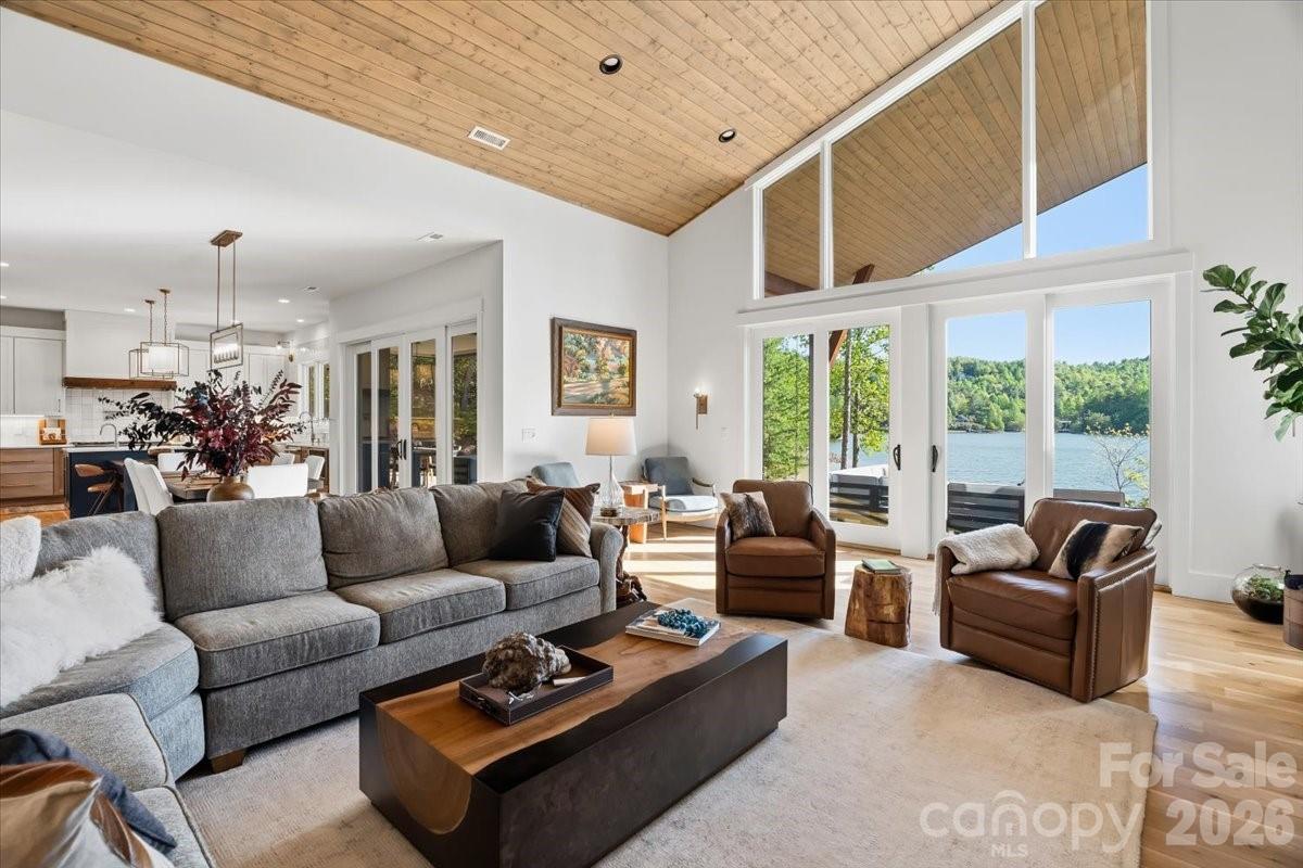 Eagle Lake - Residential