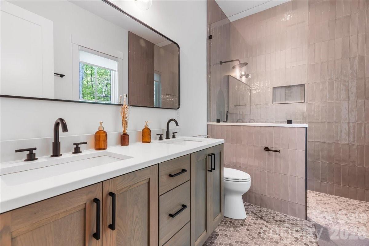 Eagle Lake - Residential