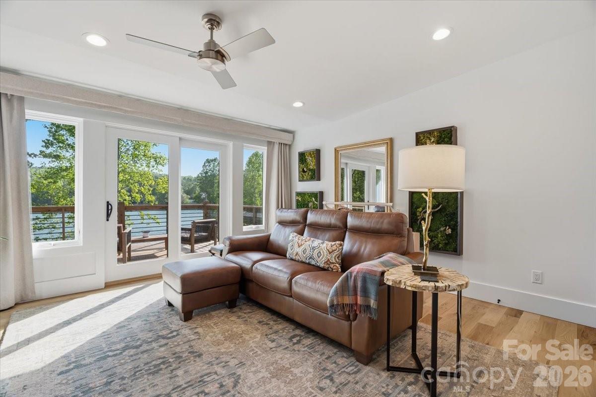 Eagle Lake - Residential