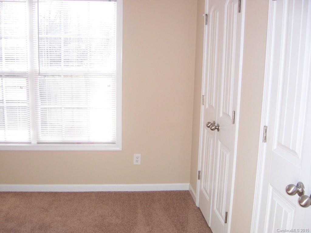 Avery Lake - Residential