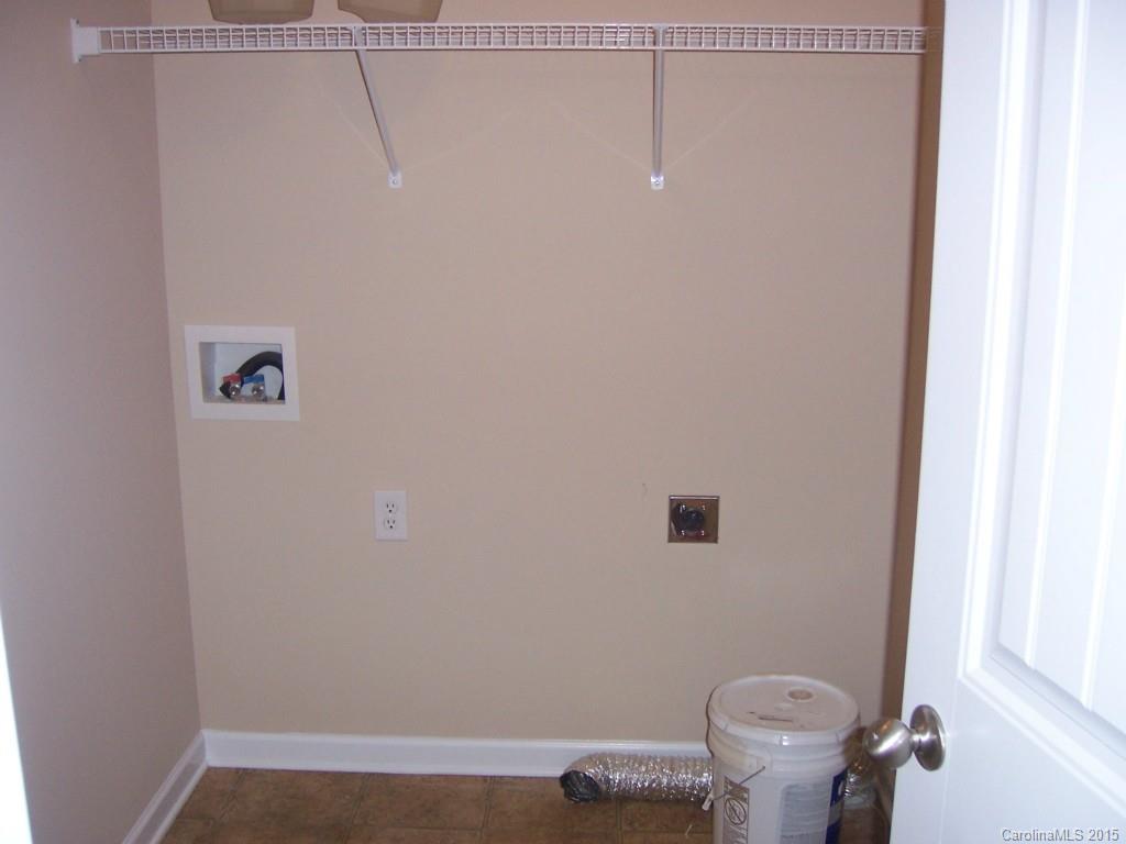 Avery Lake - Residential