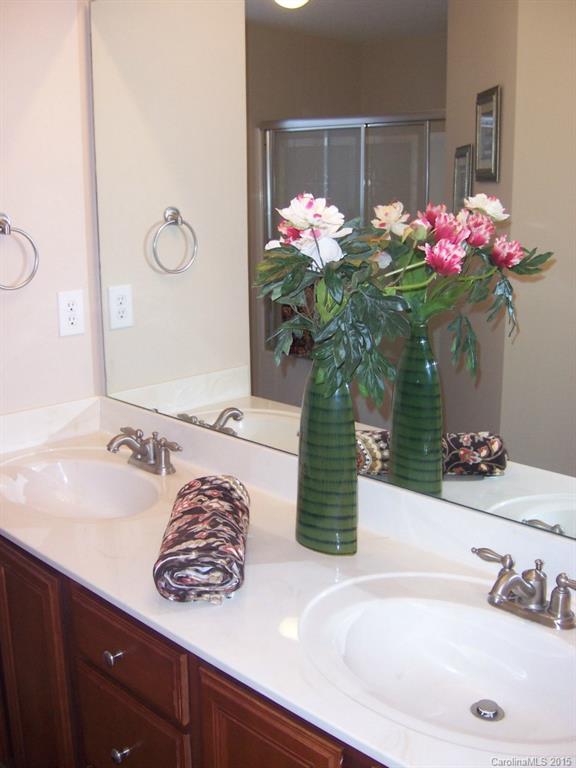 Avery Lake - Residential