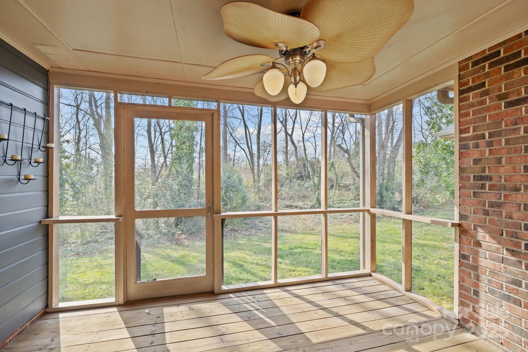 Olde Pointe - Residential