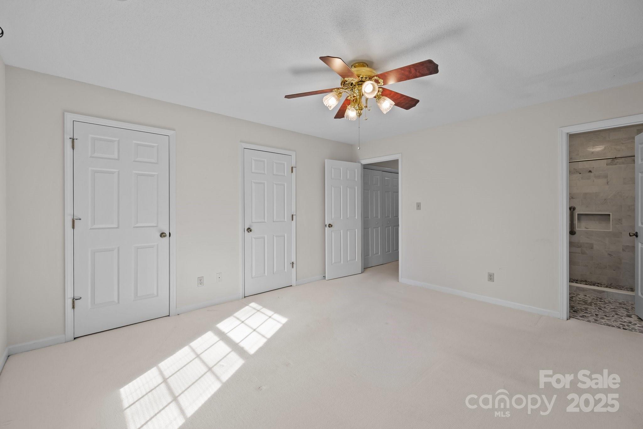 Olde Pointe - Residential