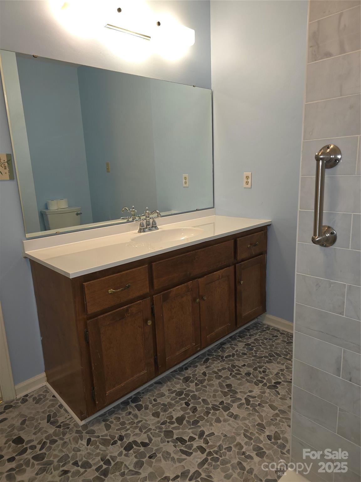 Olde Pointe - Residential