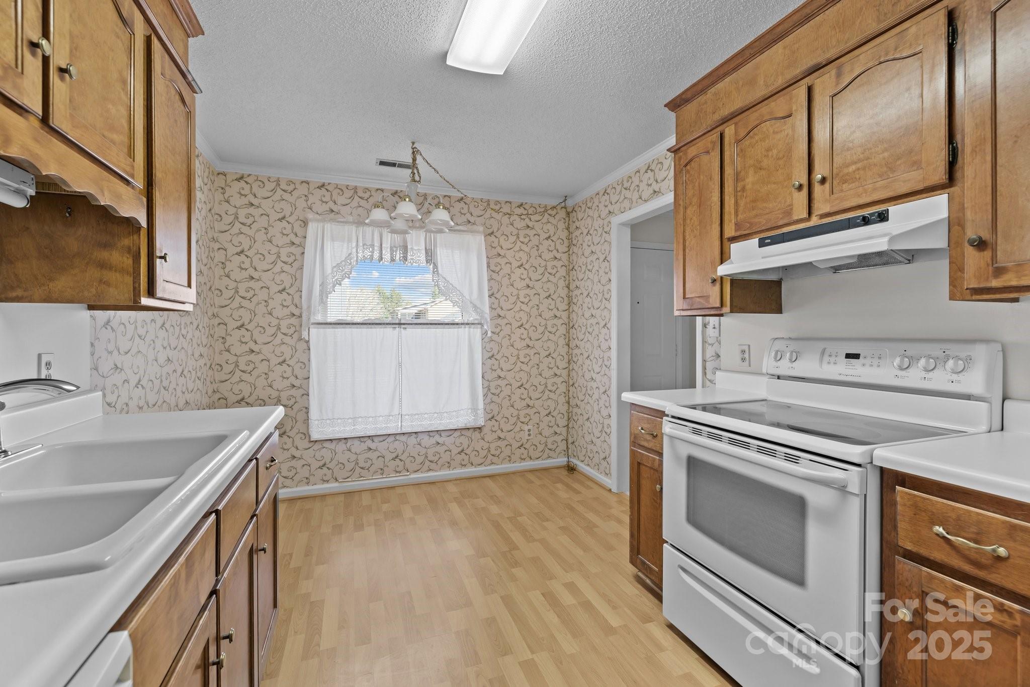 Olde Pointe - Residential