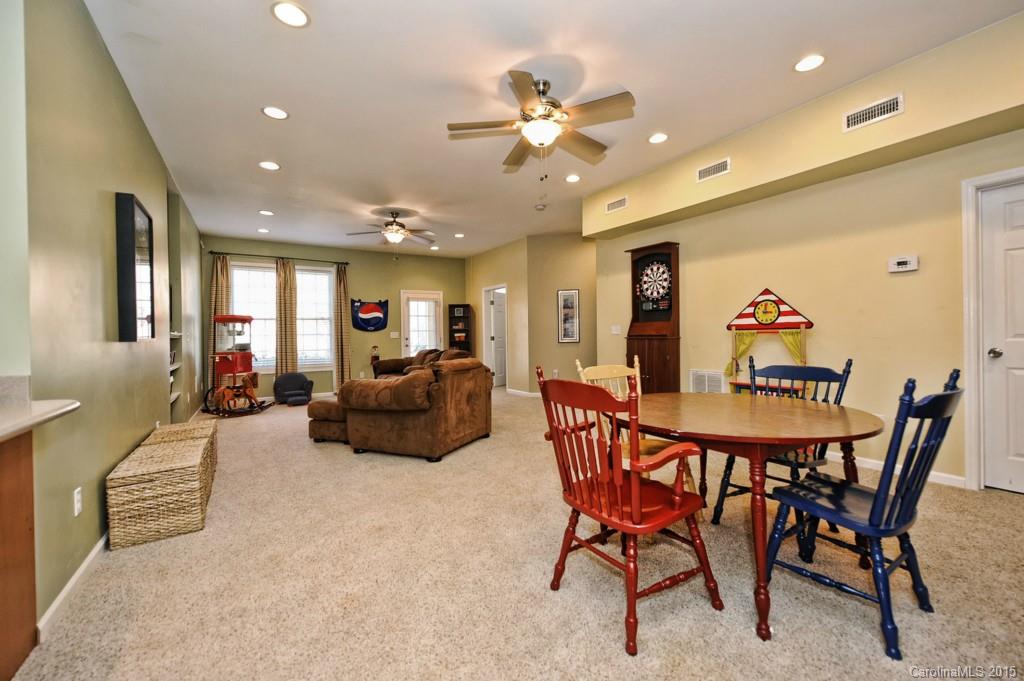 Lake Shore - Residential