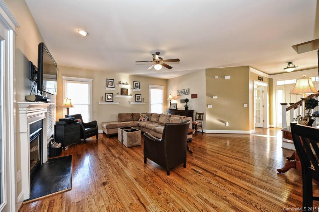 Lake Shore - Residential