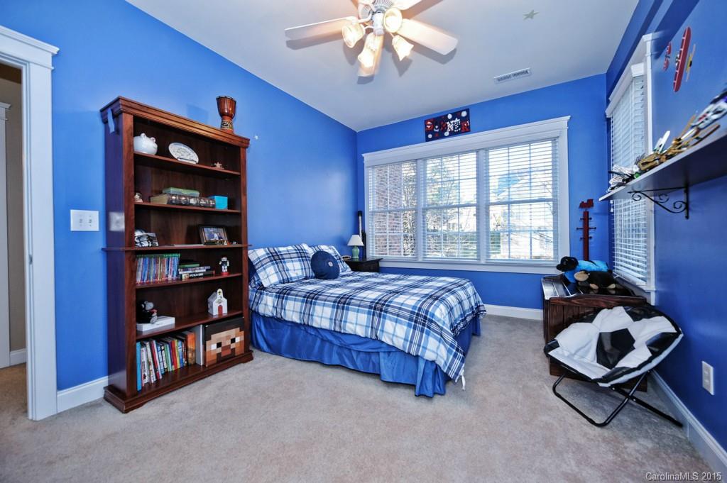 Lake Shore - Residential