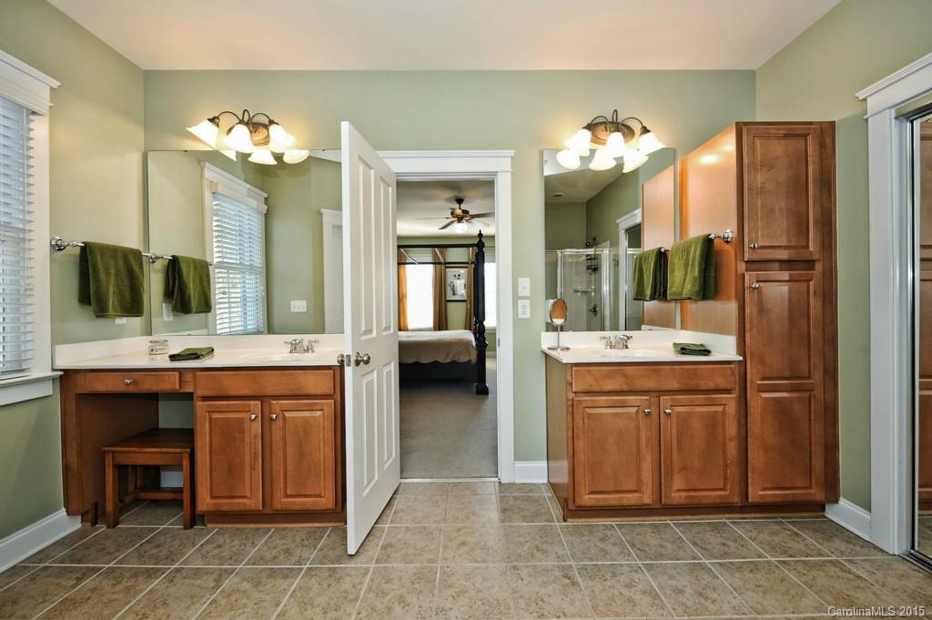 Lake Shore - Residential