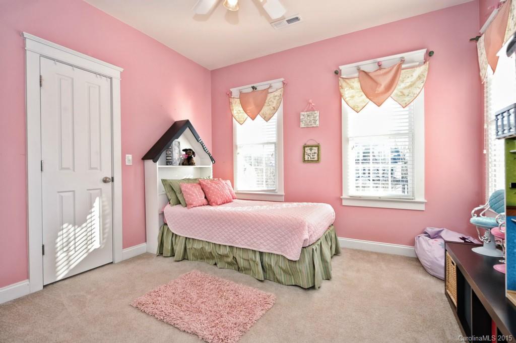 Lake Shore - Residential