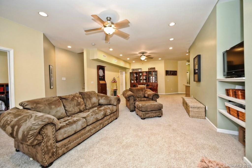 Lake Shore - Residential