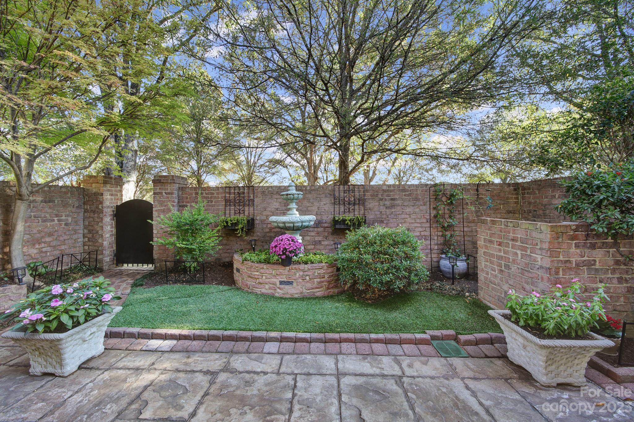Greenview Terraces - Residential