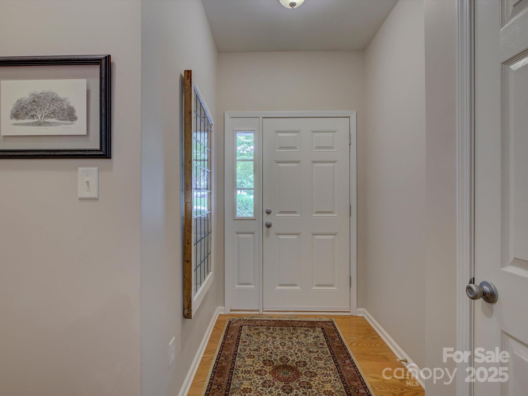433 Linsbury Court