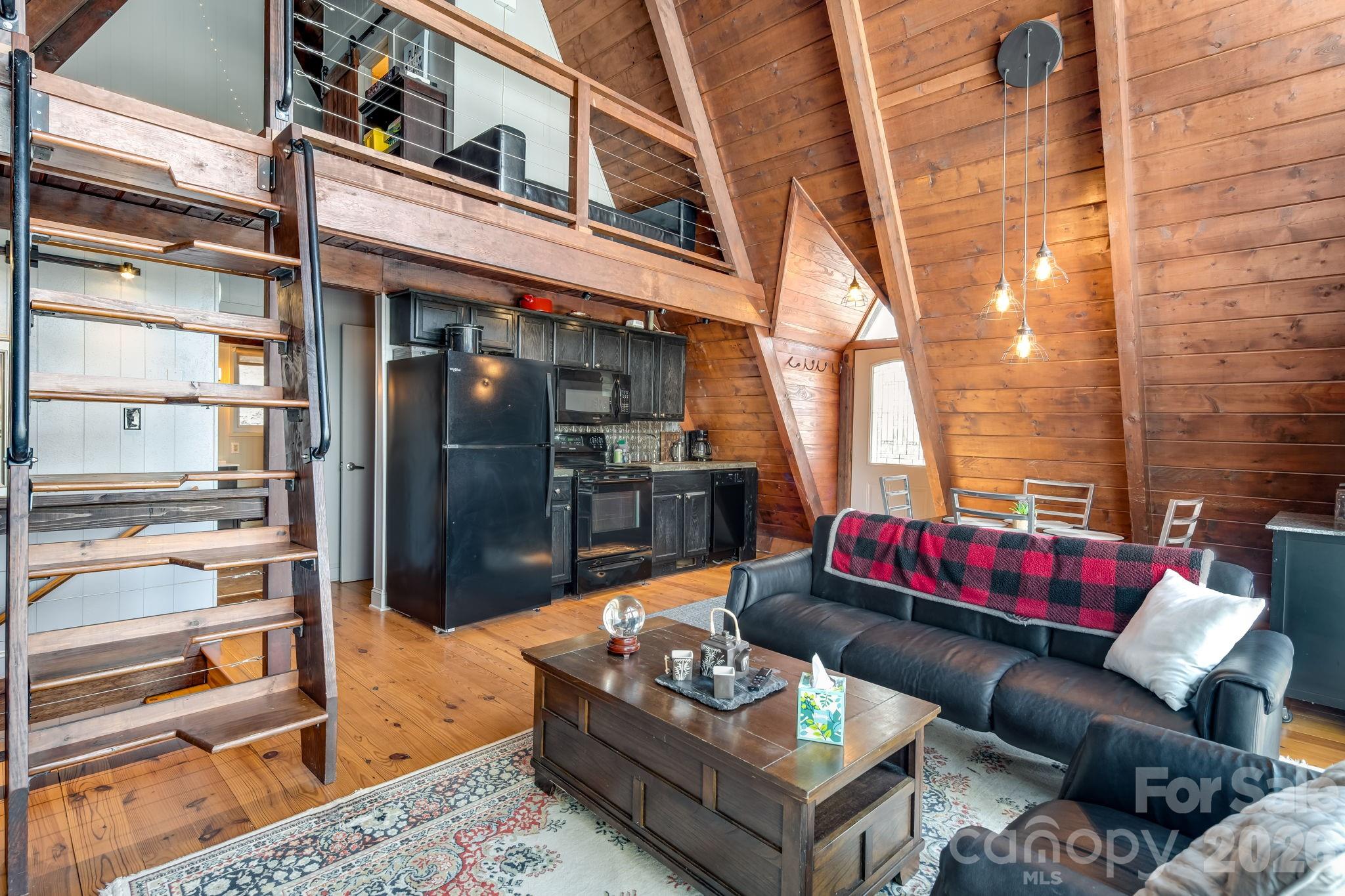 Wolf Laurel - Residential