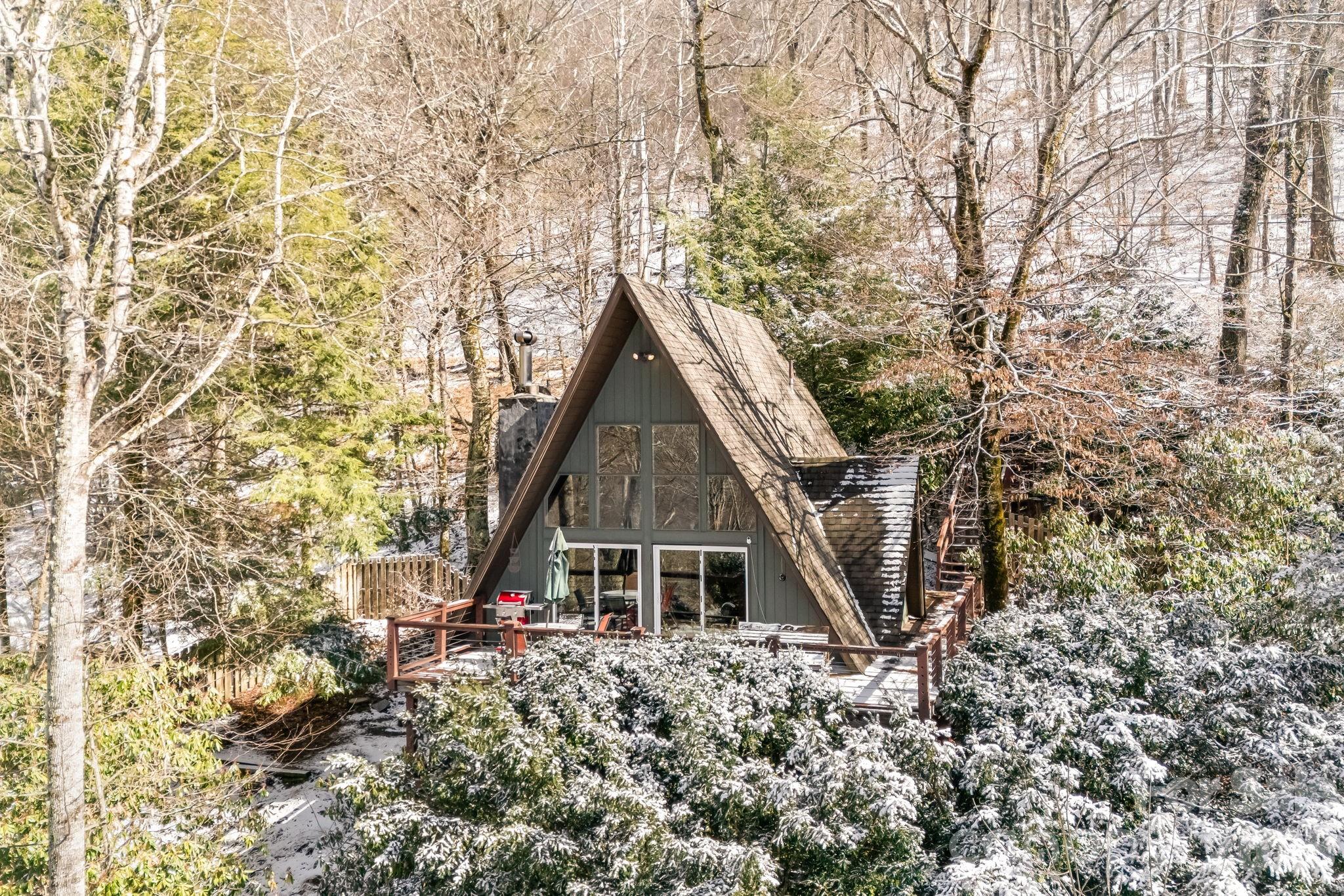 Wolf Laurel - Residential