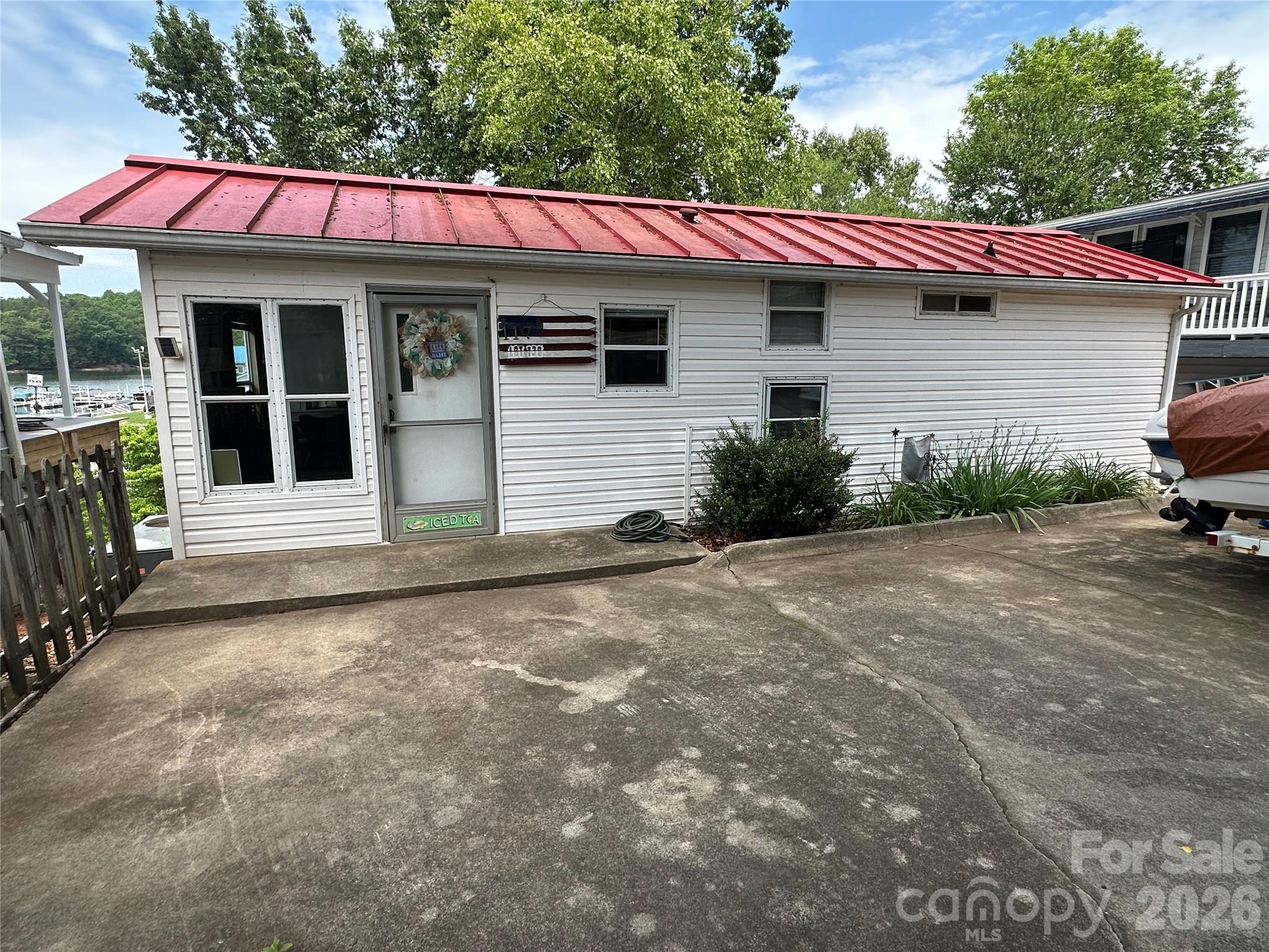 117 Badin Lake Circle
